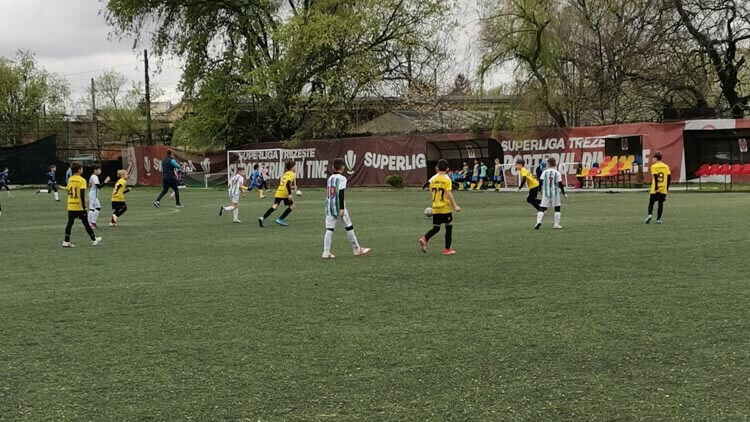 Grupele 2014–2017 participă la „Stelele Viitorului” și „Fotbal Bucharest Cup” – Fotbal, emoție și spirit de echipă!