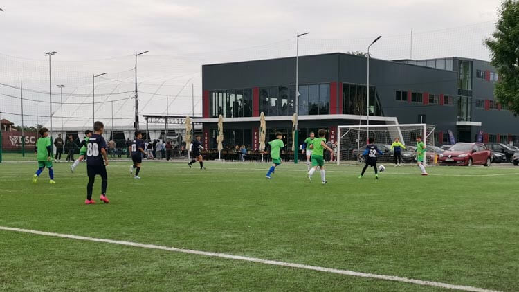 Un nou weekend de fotbal pentru copii care aduce provocări noi, lecții noi, meciuri noi